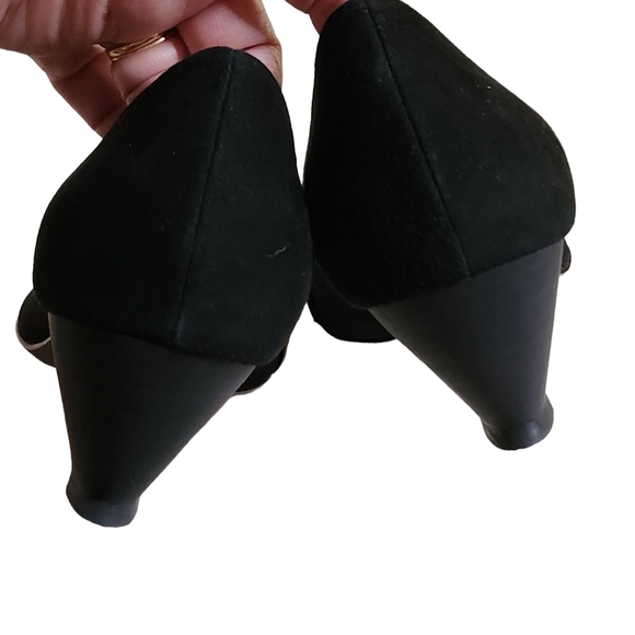 Vintage Joy Chen Venus Women's Black Suede Heels w/Box and Dust Bag Size 8.5 - Picture 4 of 10